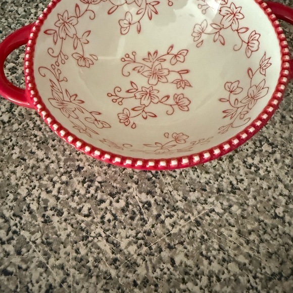 Temp-Tations Other - Temp-Tations Red Floral Lace Bowl